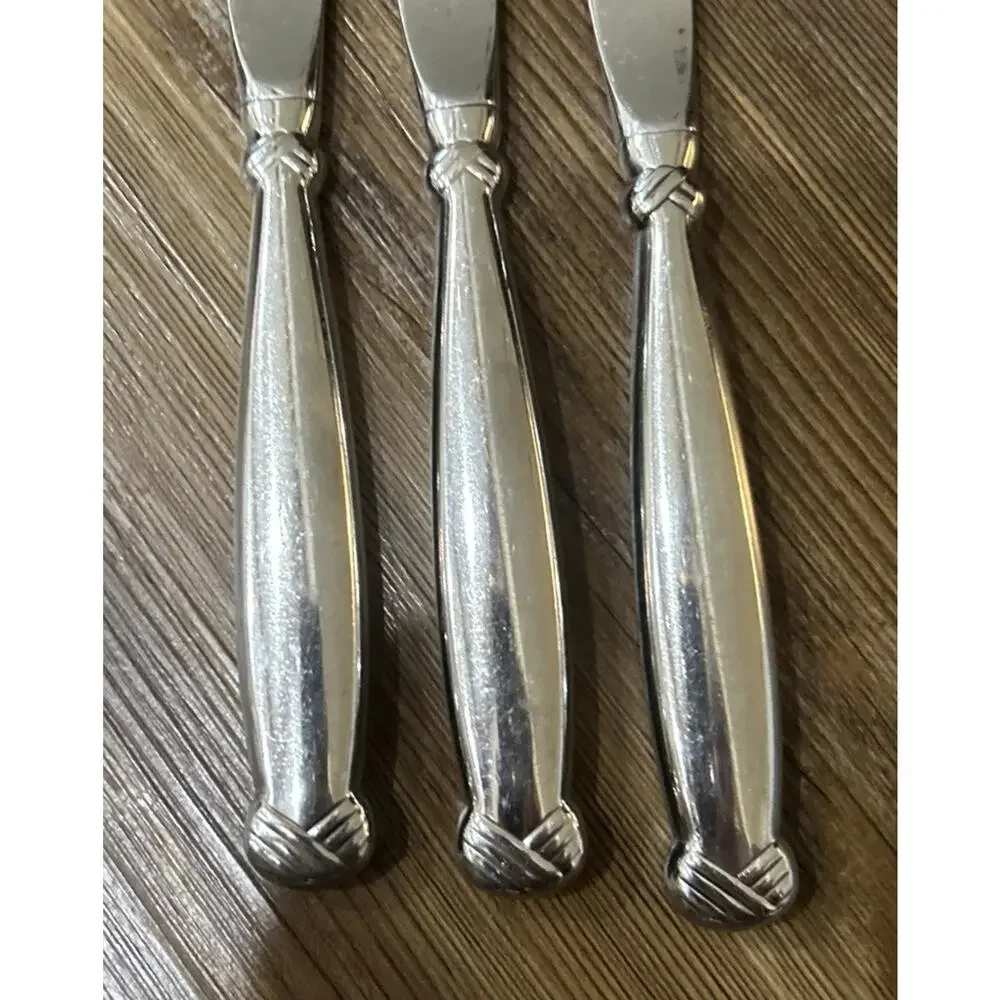 Vtg Oneida USA Glossy RATTAN Stainless Flatware‎ Set Of 3 Dinner Knives